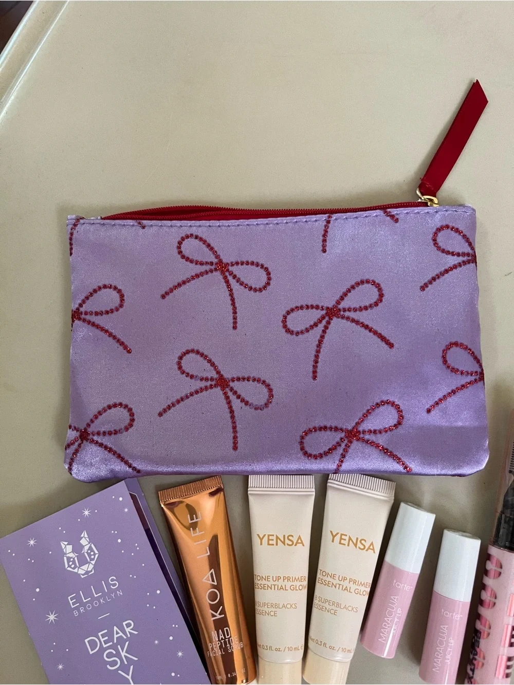 NWT Ipsy Bundle Deluxe Samples & Full Size Products